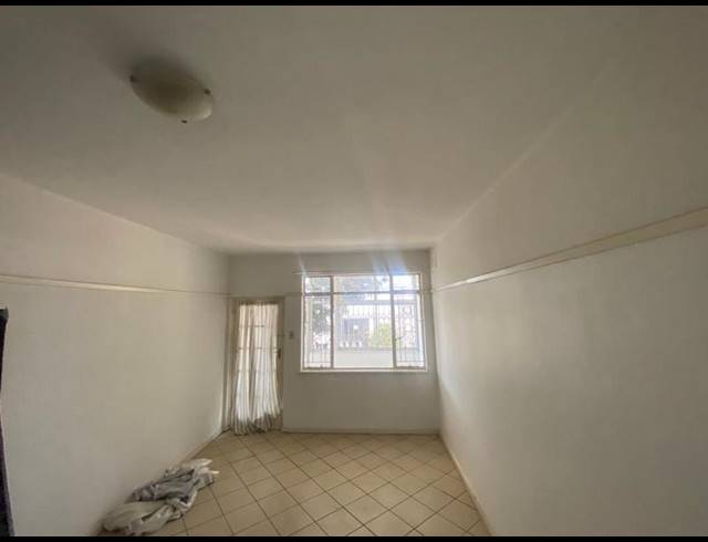 1 BEDROOM PROPERTY TO RENT IN GLENWOOD